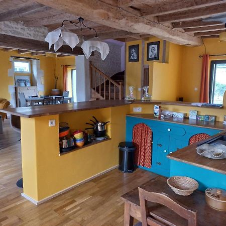 Le Moulin D'Errol Villa Saint-Jean-dʼAngély Exteriör bild